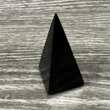 Load image into Gallery viewer, SHUNGITE PYRAMID