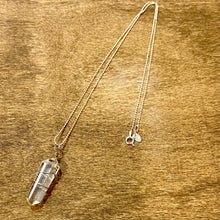 Load image into Gallery viewer, CRYSTAL POINT NECKLACE (OPTIONS)