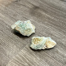 Load image into Gallery viewer, RAW FLUORITE SPECIMEN