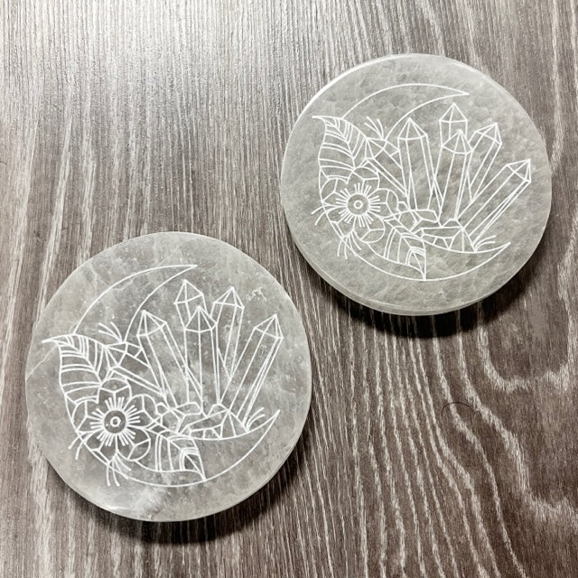 SELENITE ROUND CHARGING PLATE (CRYSTAL MOON DESIGN)