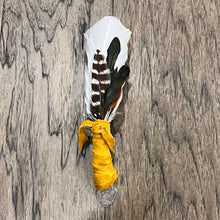 Load image into Gallery viewer, SMUDGING FEATHER FAN WITH CRYSTAL
