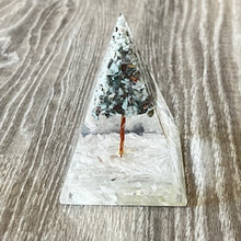 Load image into Gallery viewer, ORGONITE PYRAMID
