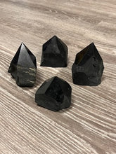Load image into Gallery viewer, SHUNGITE POWERPOINTS
