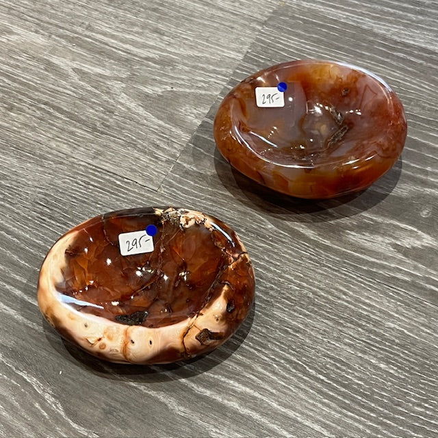 CARNELIAN DISH