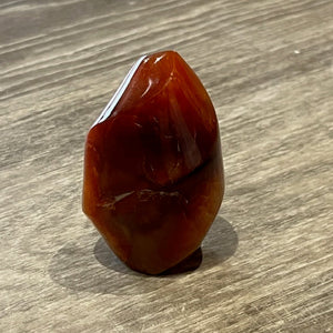 CARNELIAN FLAME (SMALL)