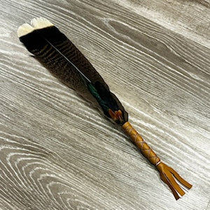 SMUDGE FEATHER 18"