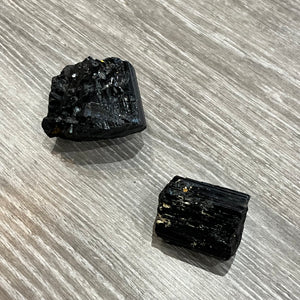 BLACK TOURMALINE (OPTIONS)