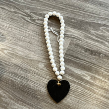 Load image into Gallery viewer, WOOD BEADS WITH HEART
