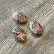 Load image into Gallery viewer, RHODONITE POLISHED PALM STONES
