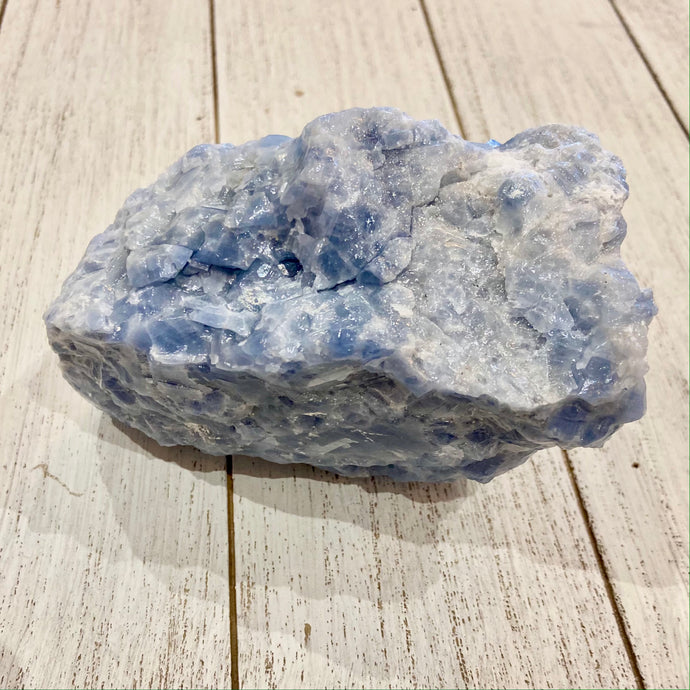 BLUE CALCITE ( LARGE)