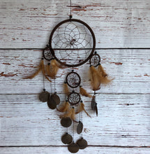 Load image into Gallery viewer, 16CM SHELL DREAMCATCHER
