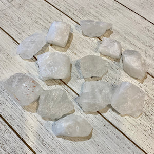 CLEAR QUARTZ ROUGH CUT CRYSTALS