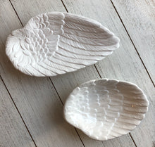 Load image into Gallery viewer, CERAMIC ANGEL WING DISH- 2 SIZES
